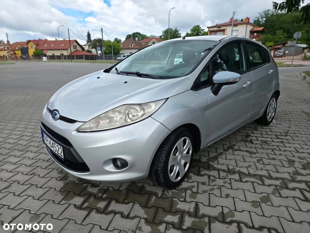 Ford Fiesta - 8