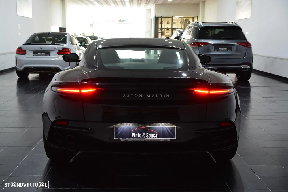 Aston Martin DBS Coupe Superleggera - 14