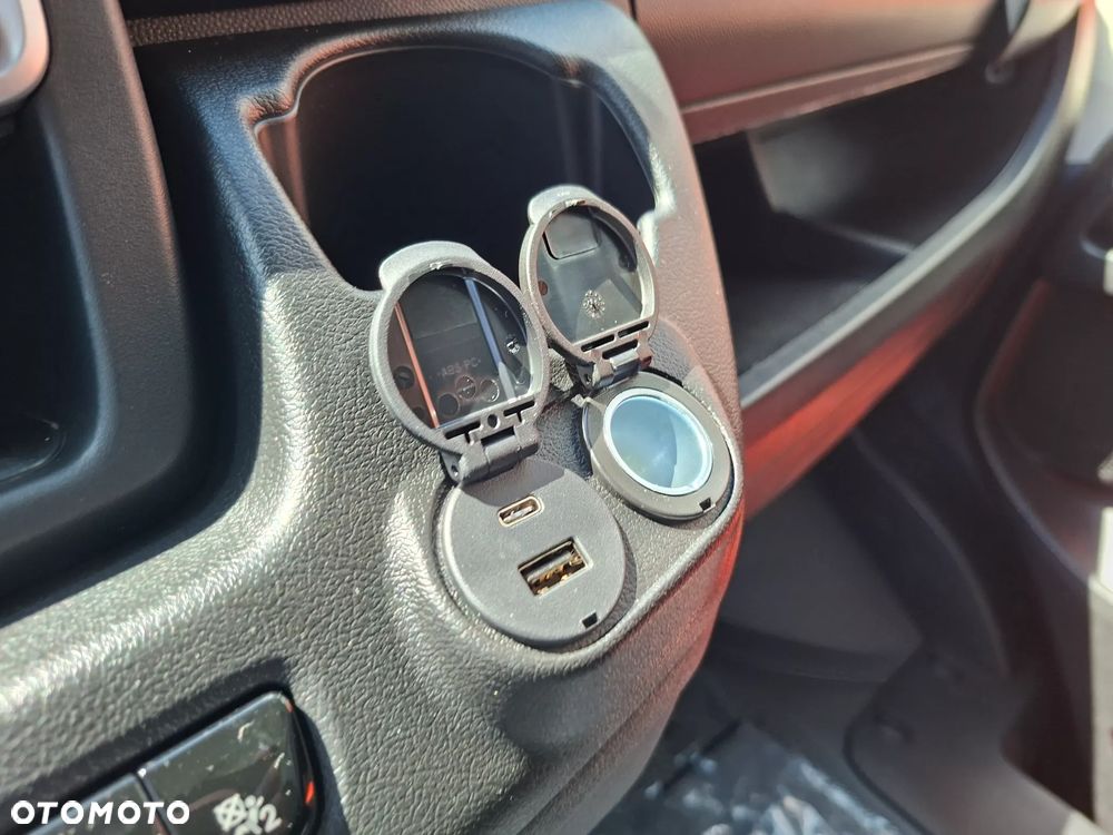 Fiat Super wyposażenie! Fiat Ducato L4H2 180km Automat - 26