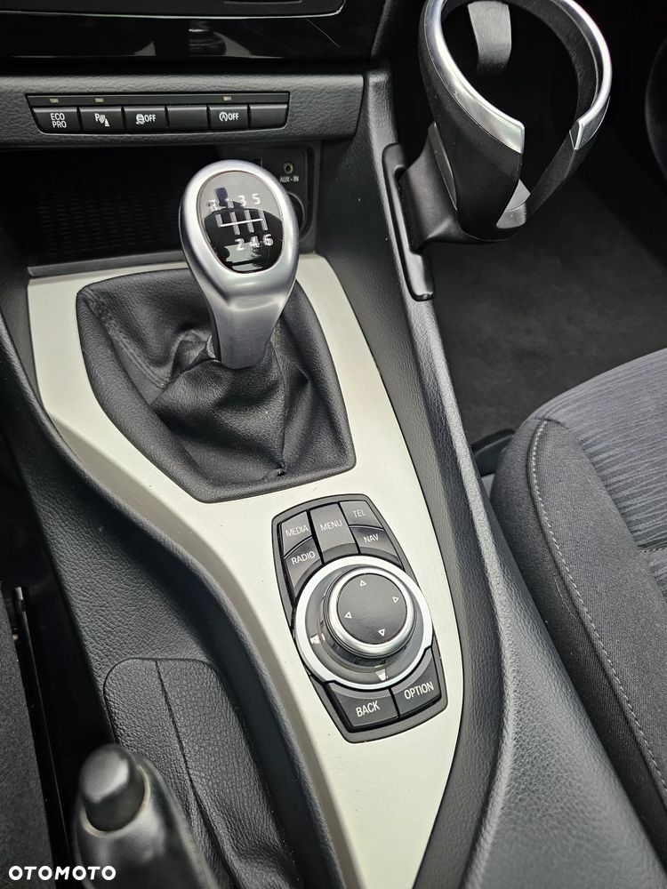 BMW X1 sDrive20d Sport Line - 21