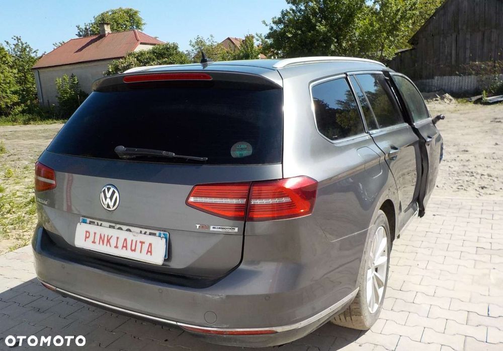 Volkswagen Passat Variant 1.6 TDI SCR DSG - 15