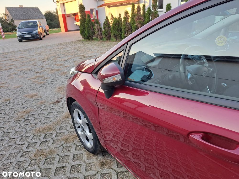 Ford Fiesta - 17