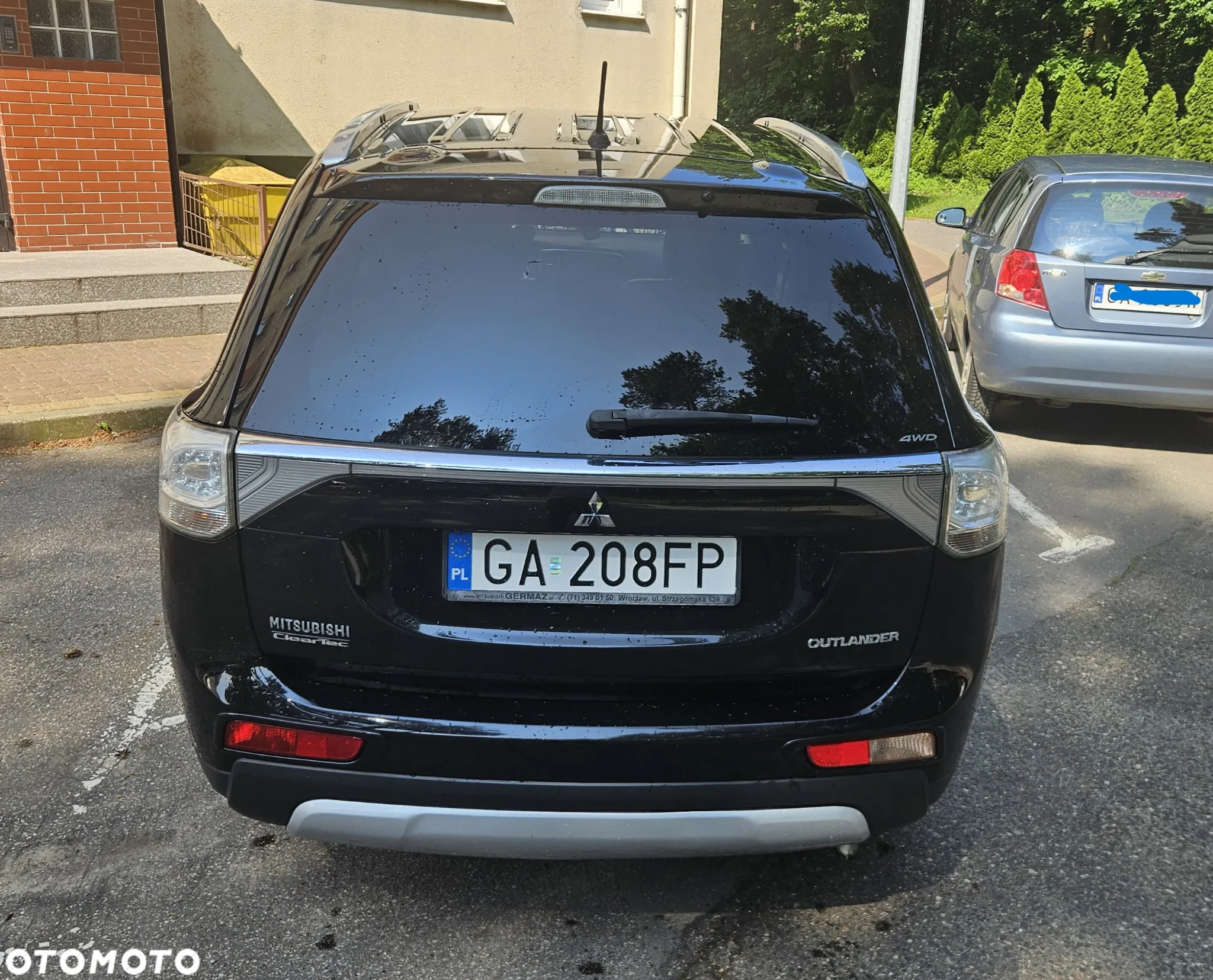 Mitsubishi Outlander 2.0 Instyle Navi 4WD CVT - 4