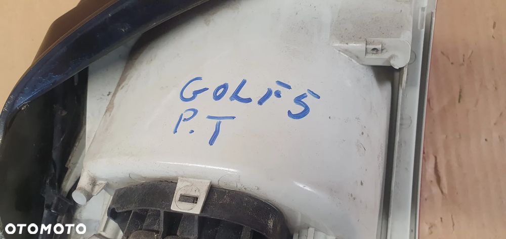 Lampa prawy tył tylna prawa w błotnik VW Golf V HB 1K6945096AA - 8
