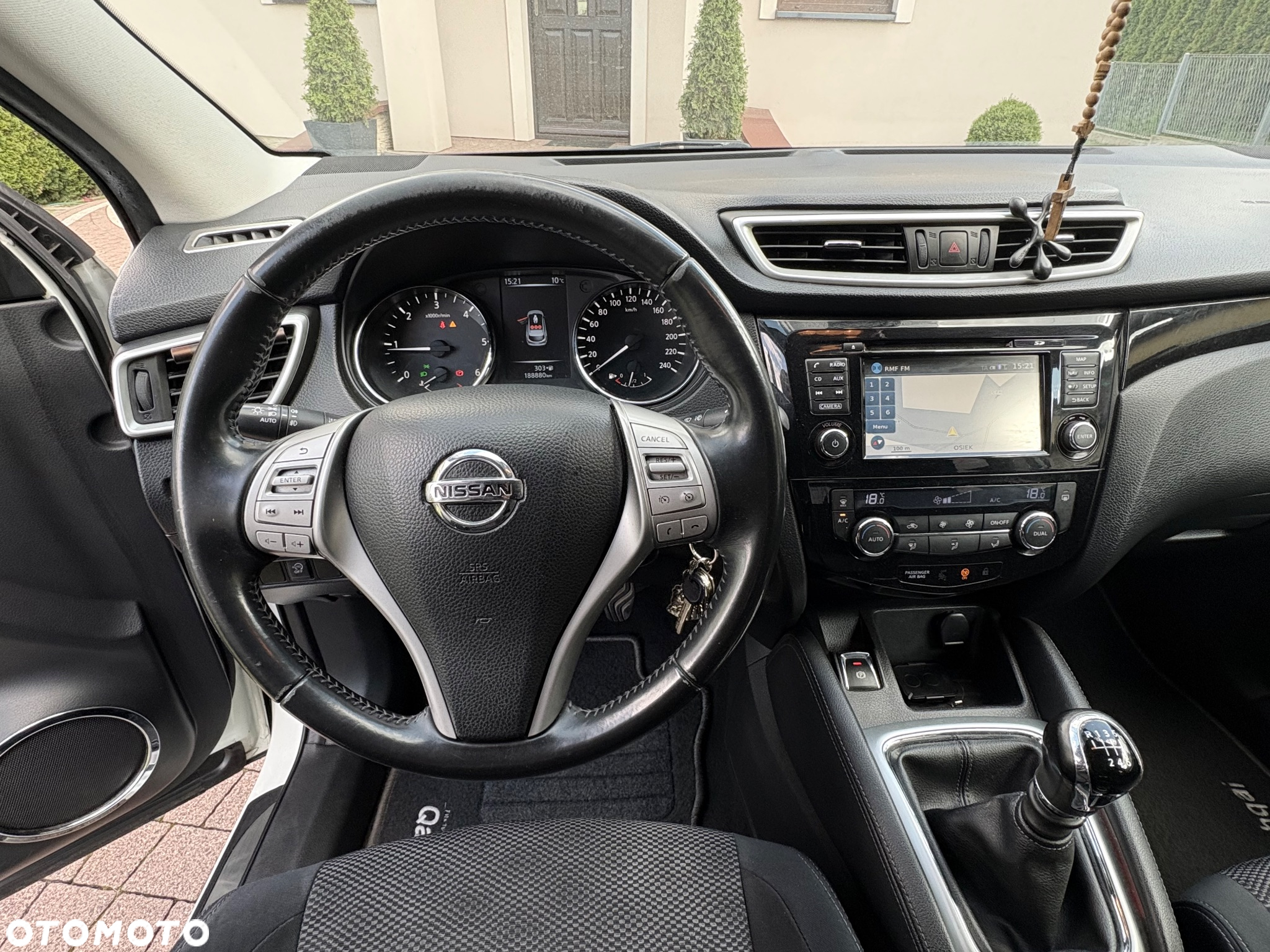 Nissan Qashqai 1.6 DCi 4x4 N-Connecta EU6 - 10