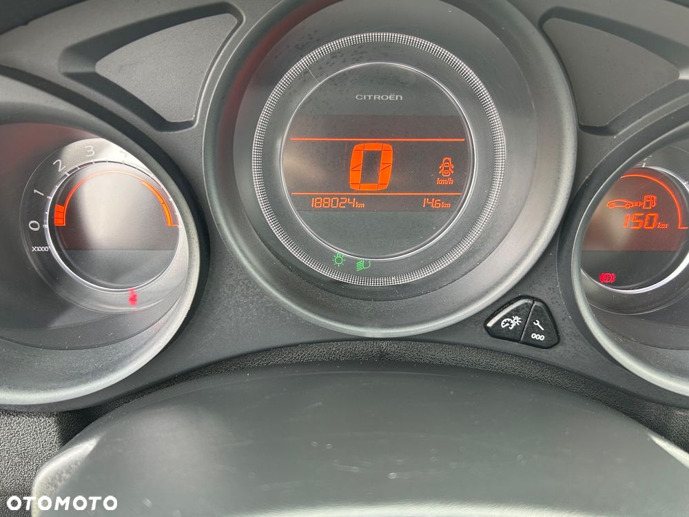 Citroën C4 HDi 90 Attraction - 25
