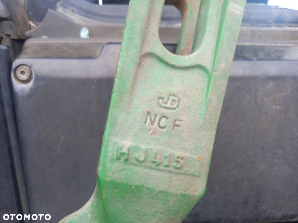 Elementy podnośnika John Deere 6125M - 5