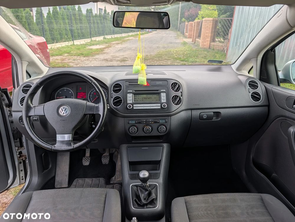 Volkswagen Golf Plus - 1