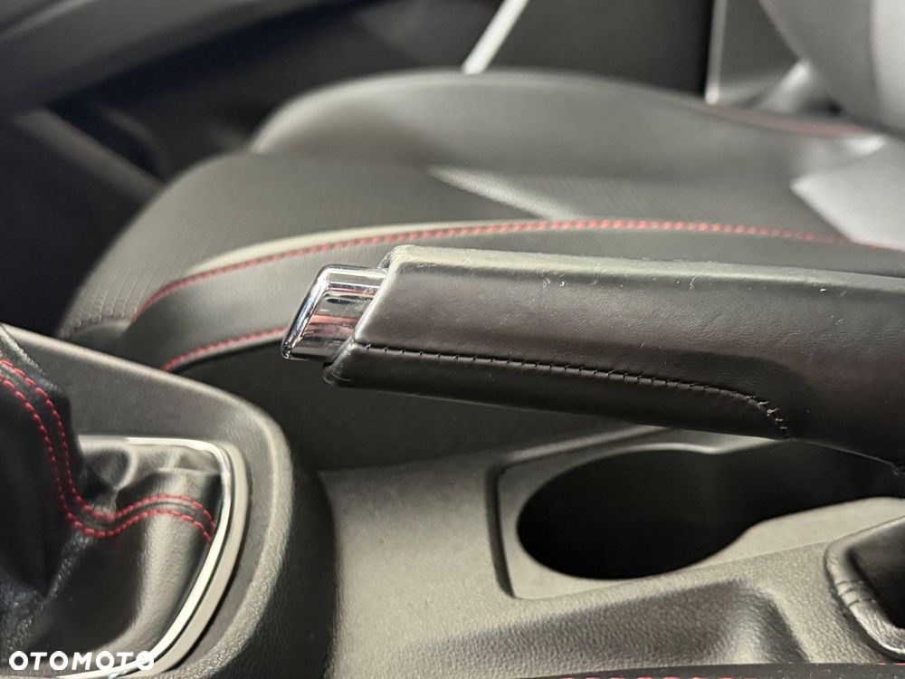 Seat Leon 2.0 TDI DPF Start&Stop FR - 31