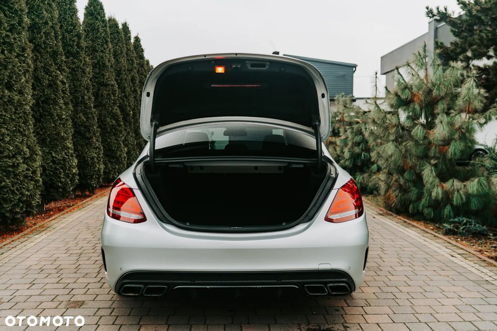 Mercedes-Benz Klasa C - 27