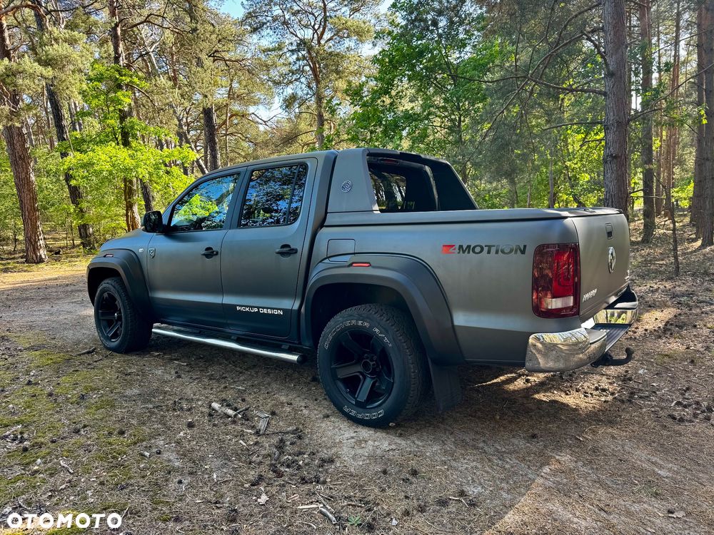 Volkswagen Amarok 3.0 V6 TDi 4MOTION Aventura - 2