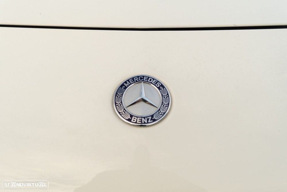 Mercedes-Benz CLA 180 d Shooting Brake AMG Line - 19