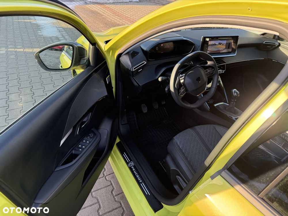 Peugeot 208 1.2 PureTech Allure S&S - 9