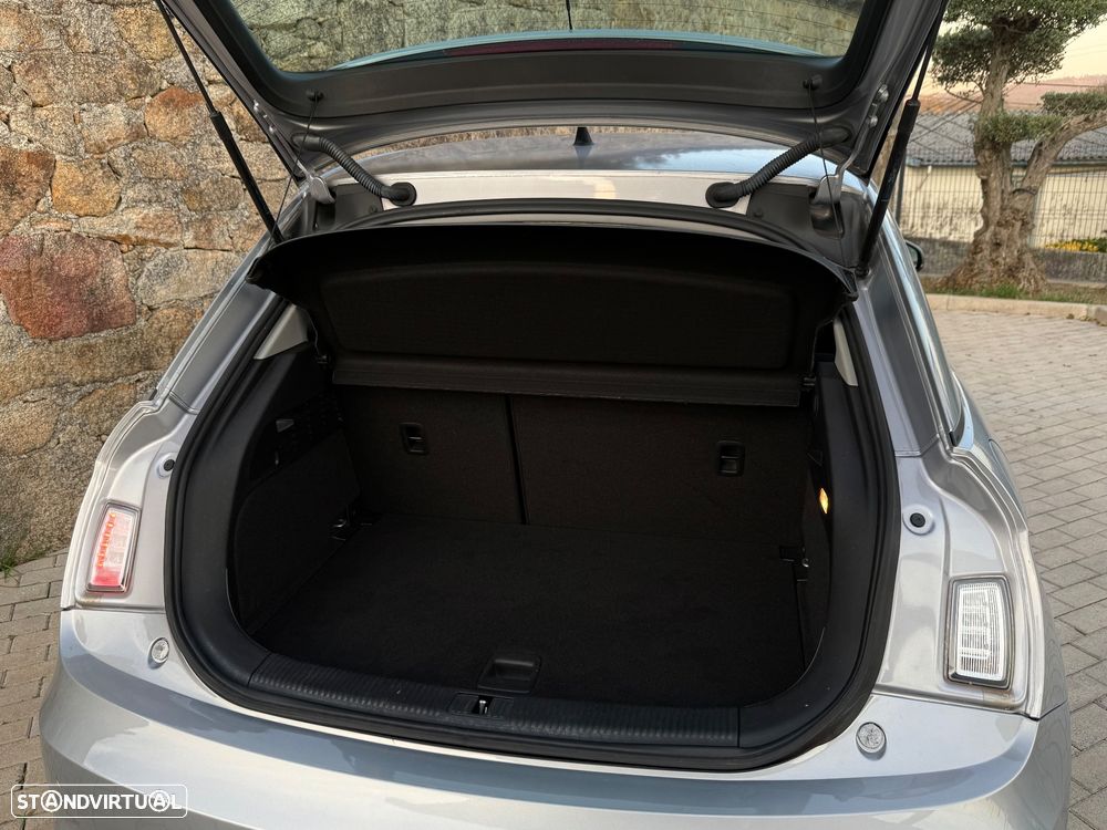 Audi A1 Sportback 1.4 TDI Design - 20