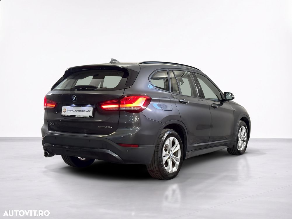 BMW X1 xDrive25e AT PHEV - 6
