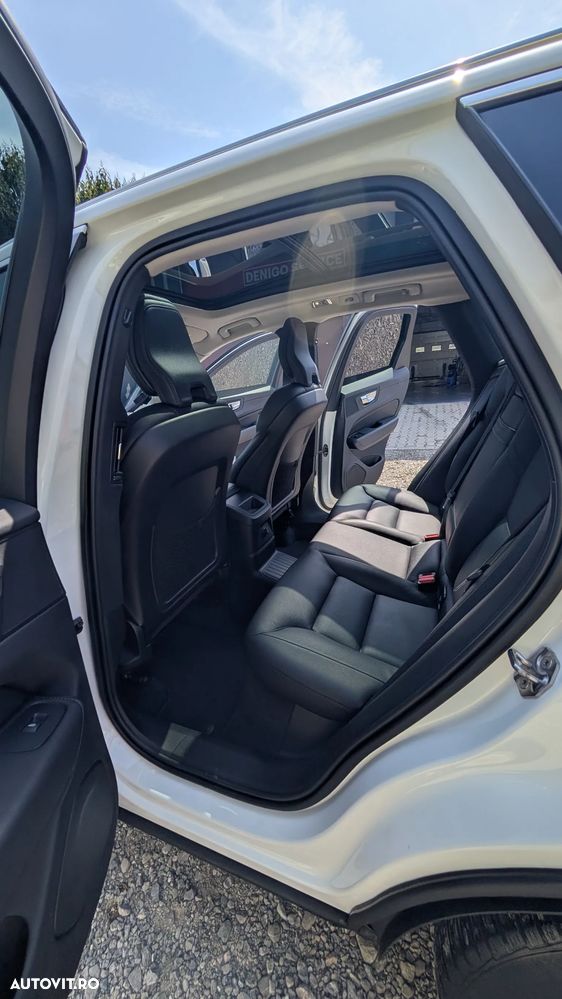 Volvo XC 60 Recharge T8 Twin Engine eAWD Inscription - 12