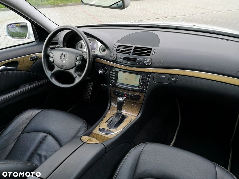 Mercedes-Benz Klasa E 320 CDI 4-Matic T Avantgarde - 10