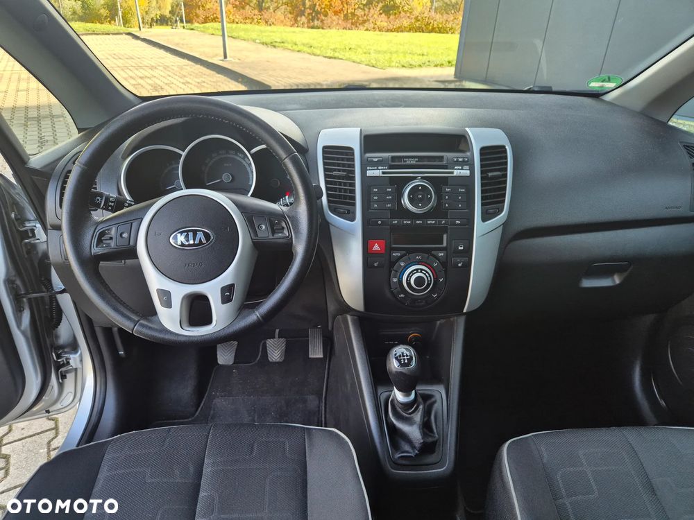 Kia Venga 1.4 L - 15