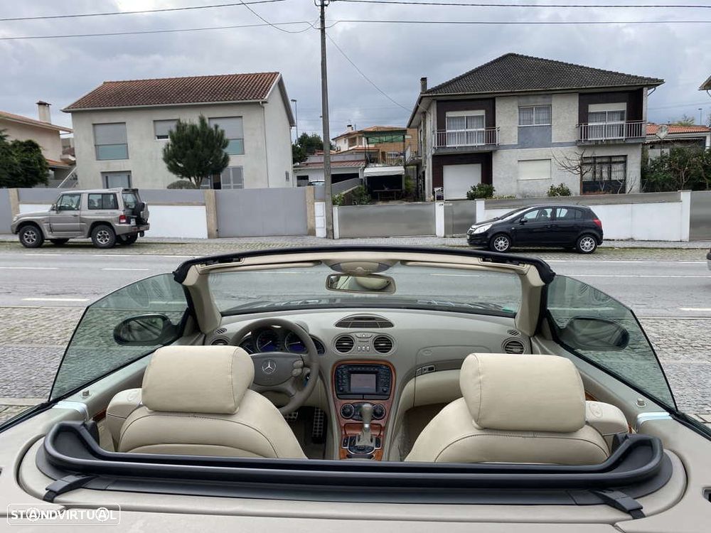 Mercedes-Benz SL 500 Standard - 13
