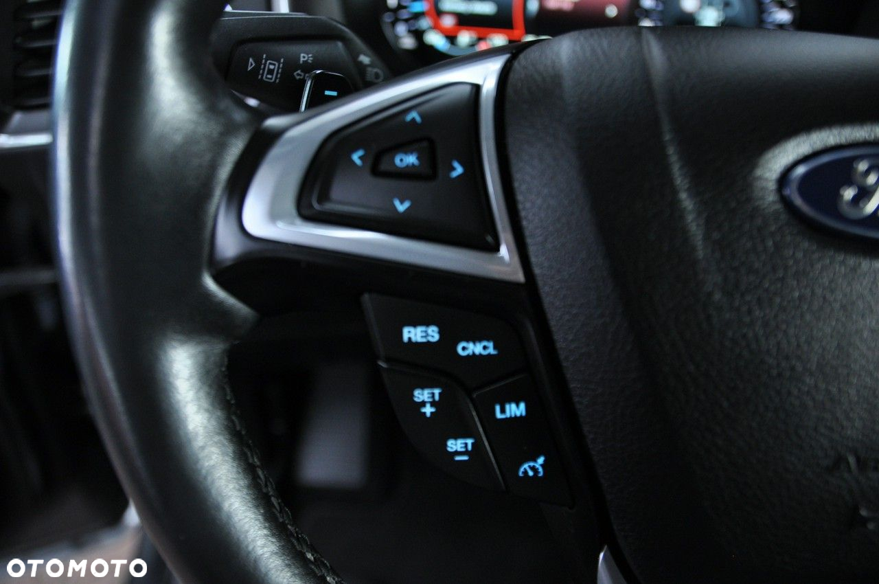 Ford S-Max 2.0 EcoBlue Titanium - 14