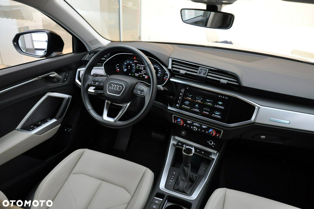 Audi Q3 Sportback - 26