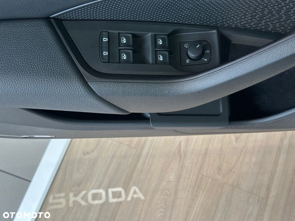 Skoda Octavia 2.0 TSI RS DSG - 13