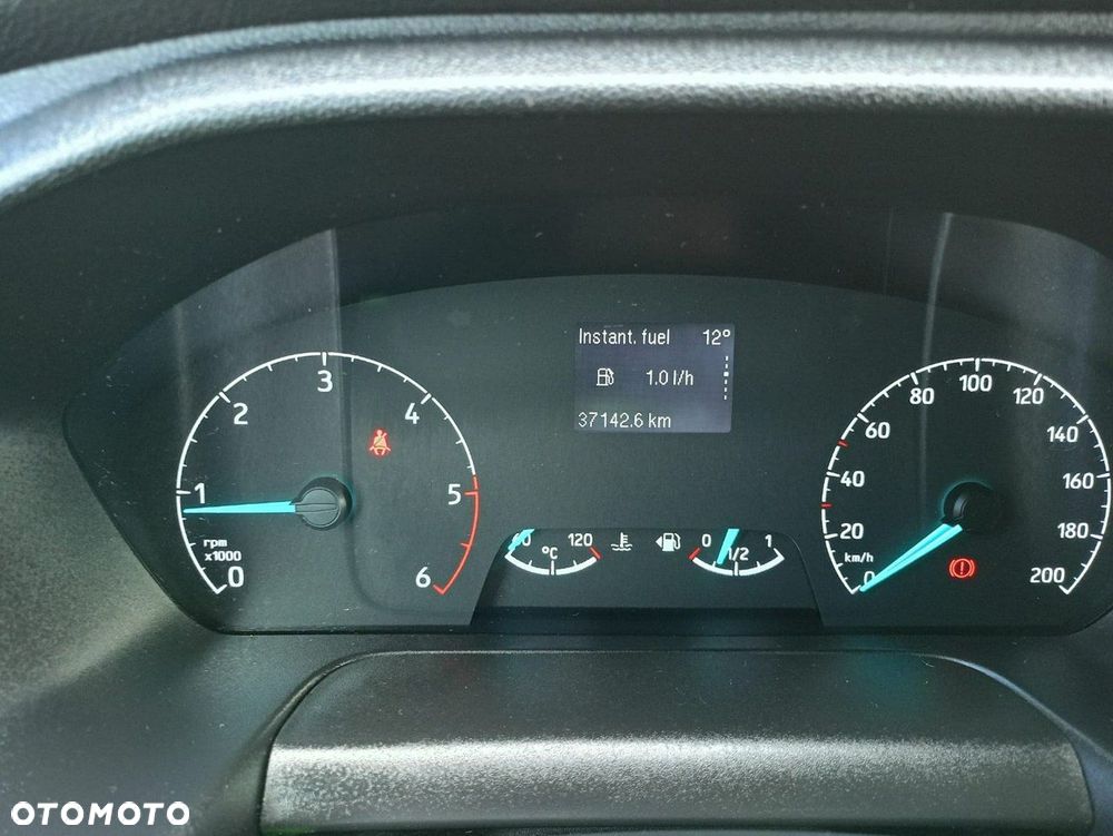 Ford Transit Custom - 15