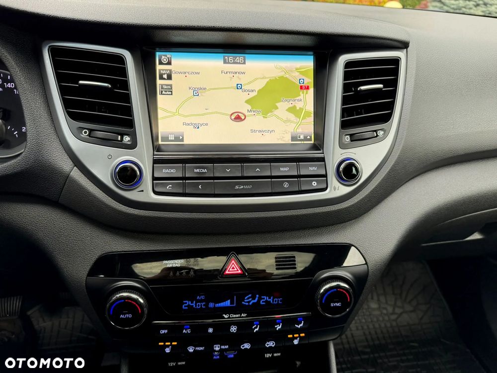 Hyundai Tucson blue 1.7 CRDi 2WD Trend - 19