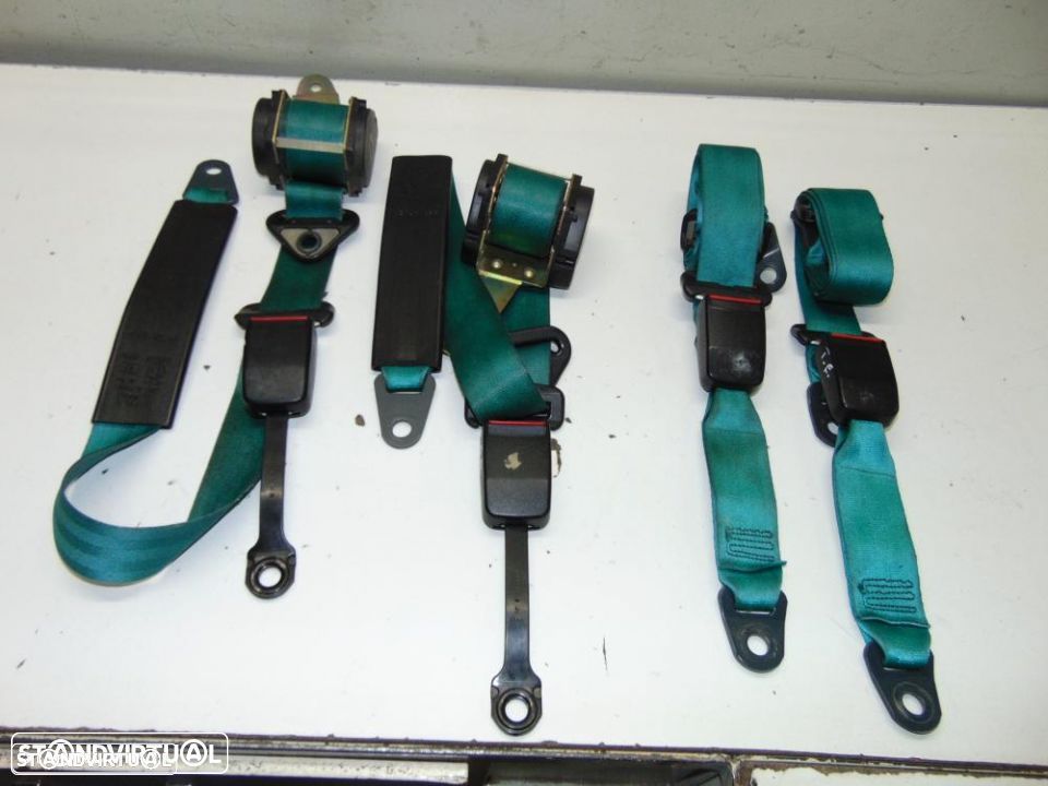 Peugeot 309 e outros jogo de cintas de seguranças - 1