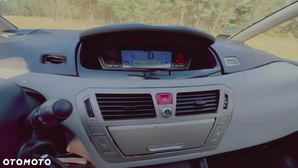 Citroën C4 Picasso 1.6 HDi X - 6