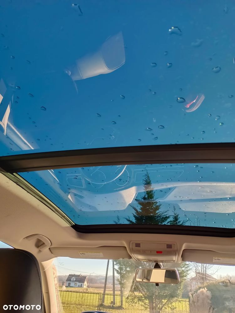 Volkswagen Tiguan Allspace - 10