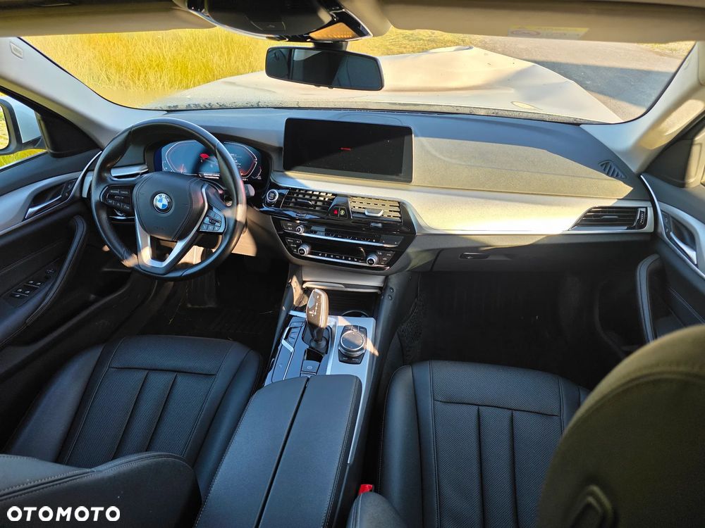 BMW Seria 5 520d Luxury Line - 5