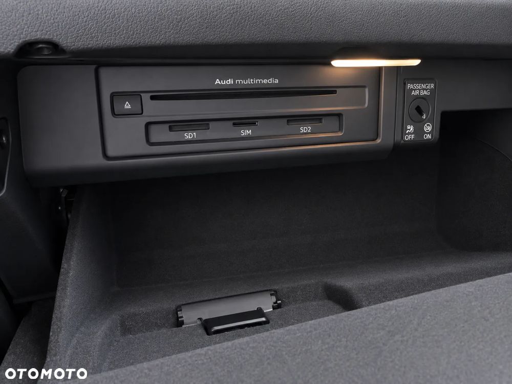 Audi A4 Avant 2.0 TFSI ultra S tronic design - 23