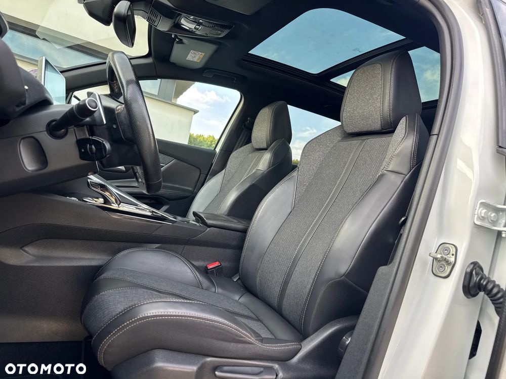 Peugeot 3008 - 28