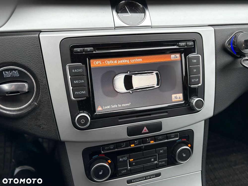 Volkswagen Passat 1.6 TDI Comfortline - 26