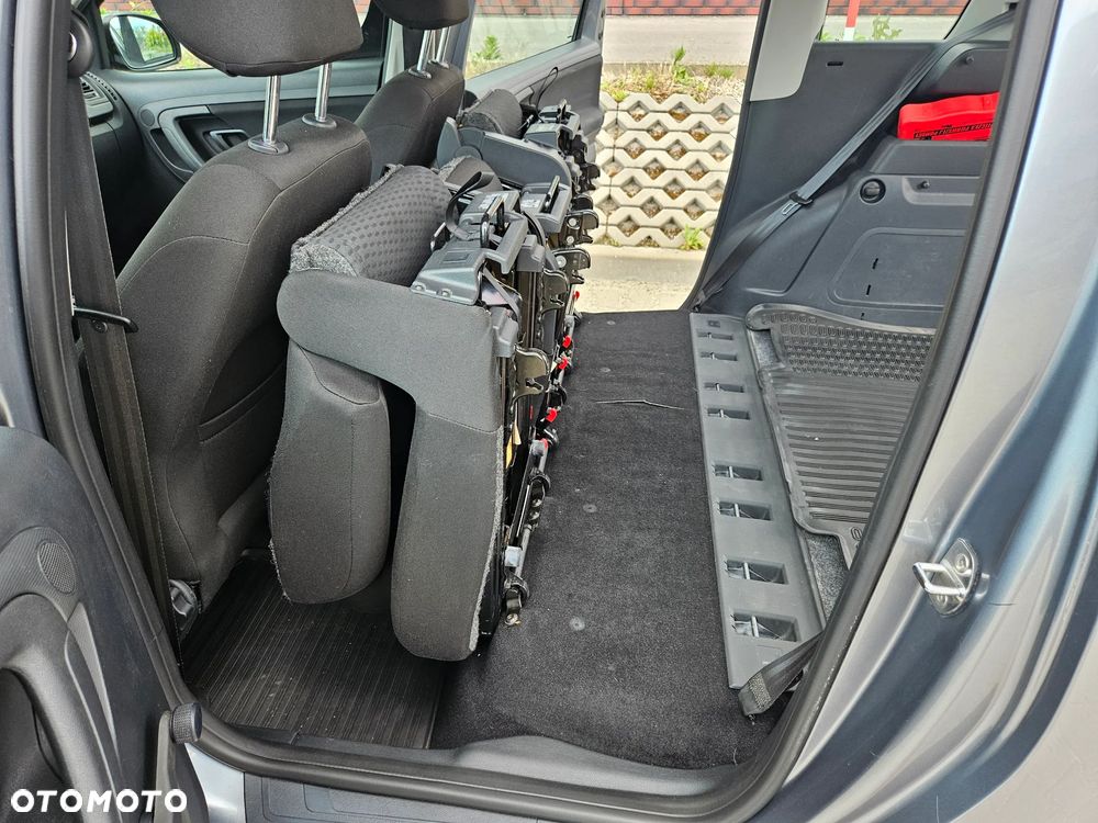 Skoda Roomster 1.2 TSI Style - 33