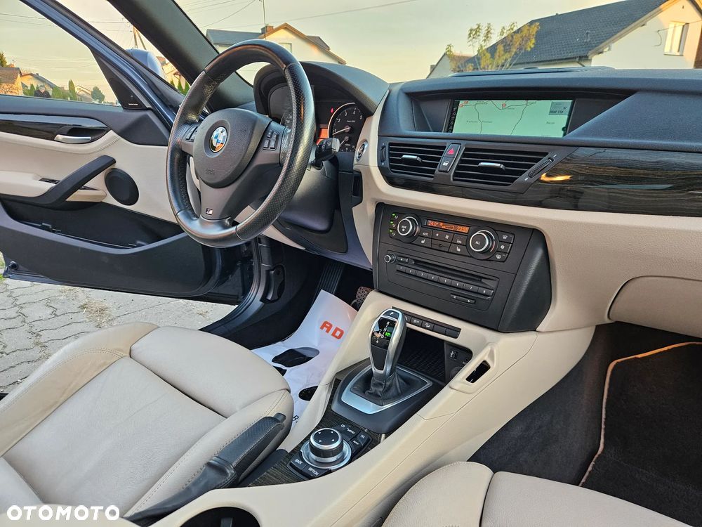 BMW X1 xDrive28i xLine - 32