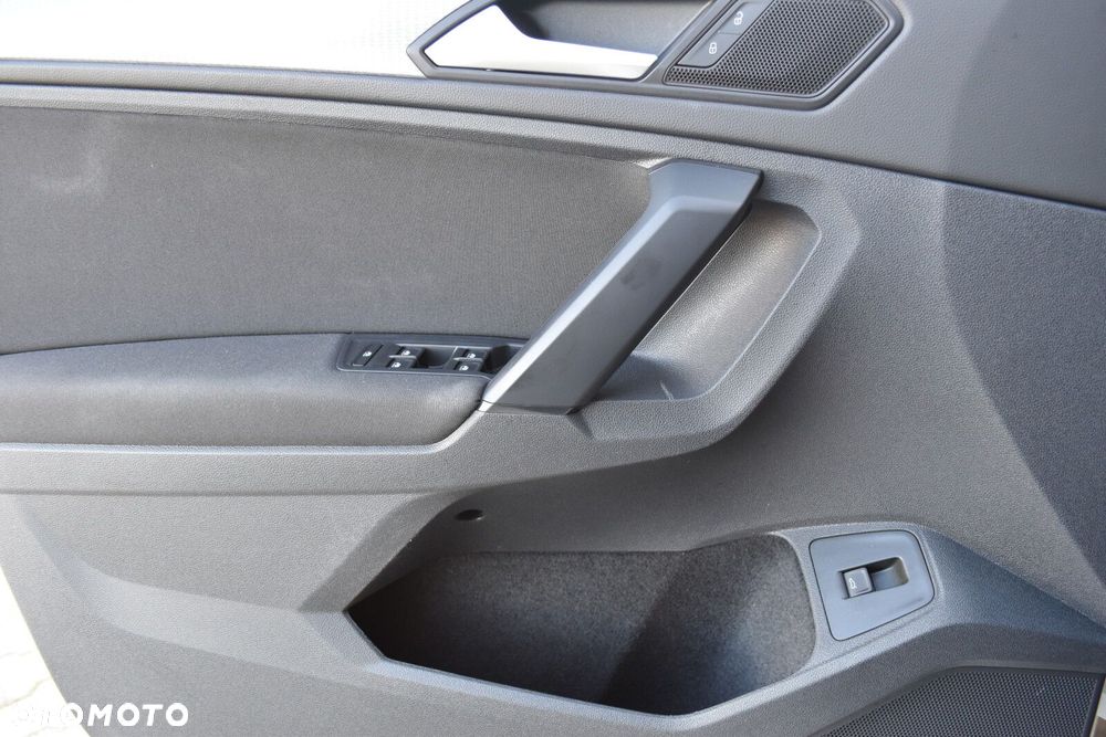 Volkswagen Tiguan 1.5 TSI EVO Life DSG - 24