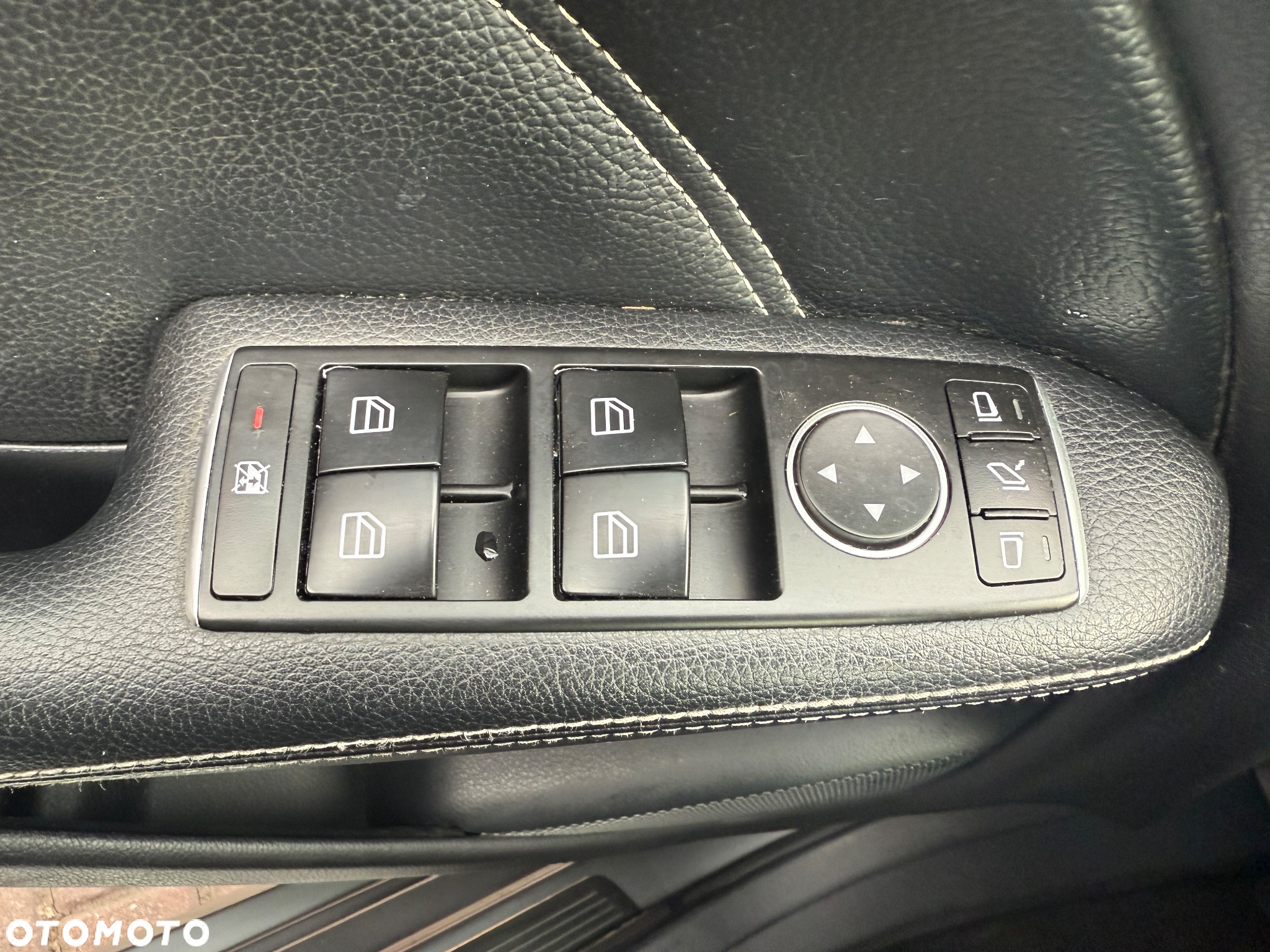 Mercedes-Benz Klasa B 180 CDI (BlueEFFICIENCY) 7G-DCT - 19