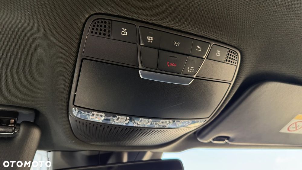 Mercedes-Benz GLC 300 d 4Matic 9G-TRONIC AMG Line - 20