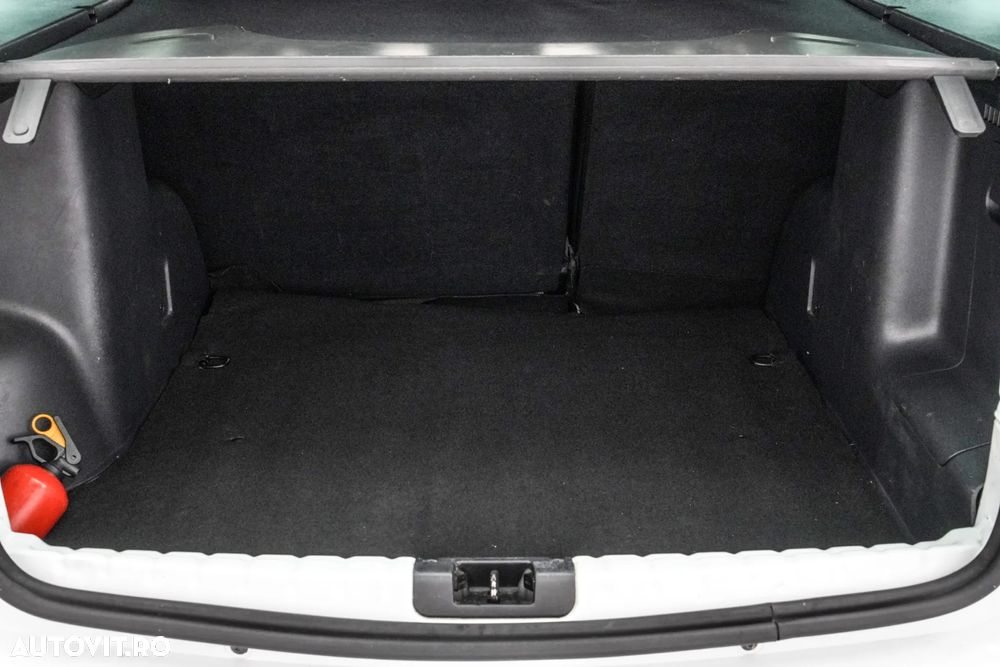 Dacia Duster 1.5 dCi 4x2 Laureate - 21