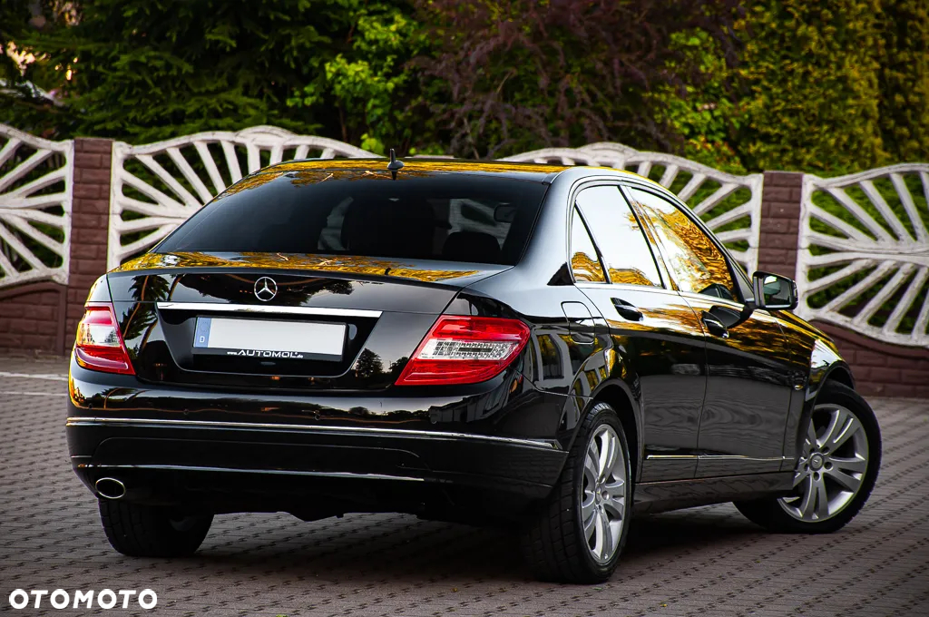Mercedes-Benz Klasa C 200 T (BlueEFFICIENCY) 7G-TRONIC Avantgarde - 15
