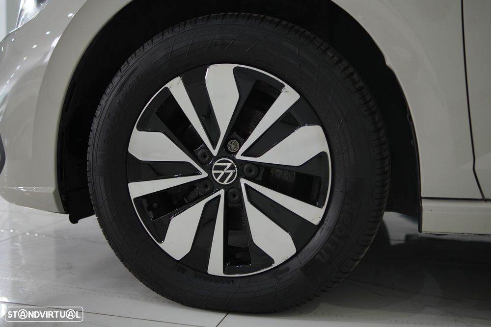VW Polo - 33