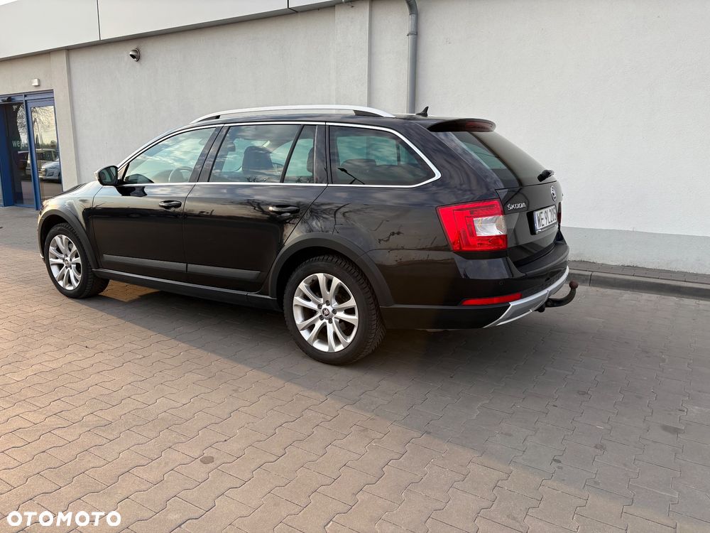 Skoda Octavia 2.0 TDI 4x4 DSG Scout - 7