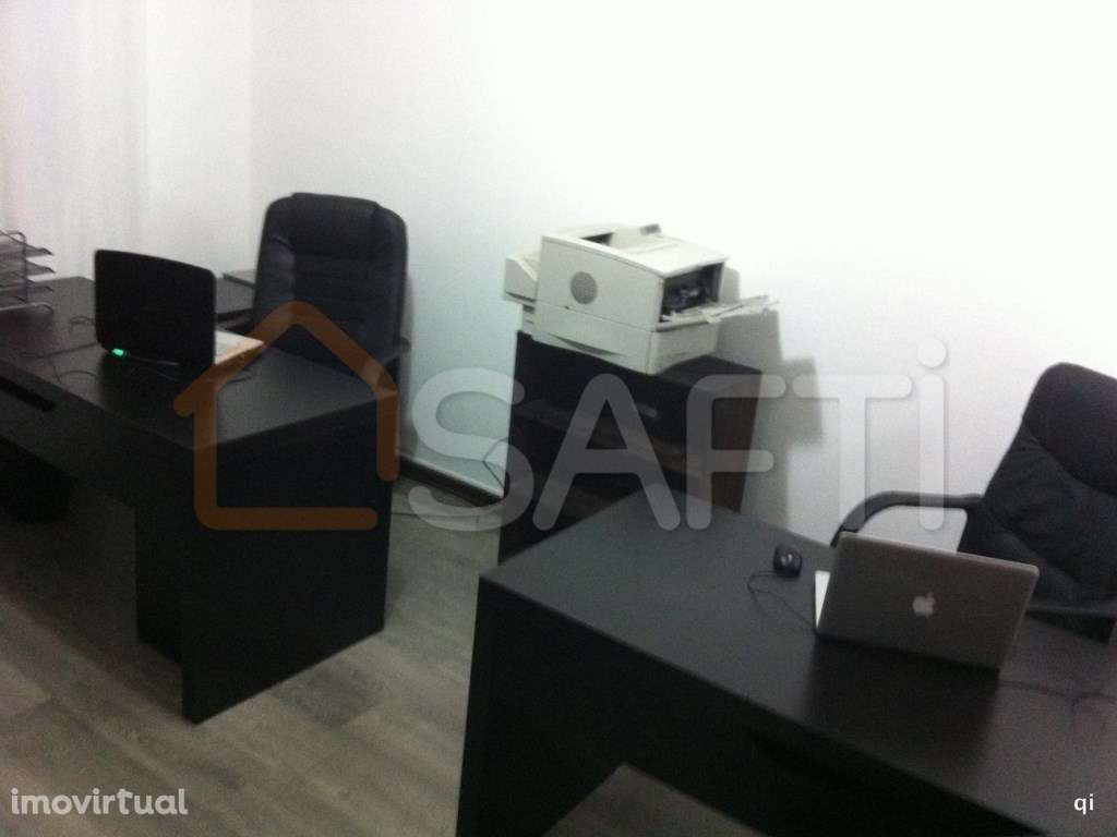 Vila Nova da Barquinha: Casa , Escritório e Alojamento Local num Só... - Grande imagem: 4/18