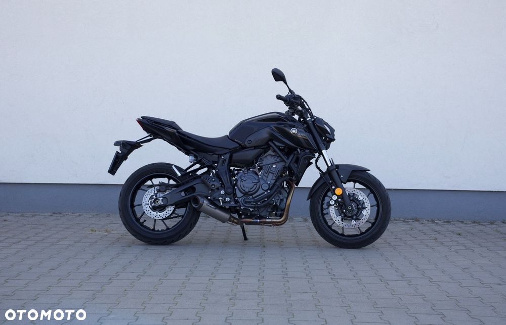 Yamaha MT - 12