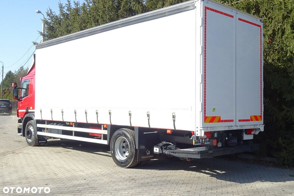 Scania P250 Euro 6 sypialna firanka wys.2.60 winda poduszki sprowadzony - 28