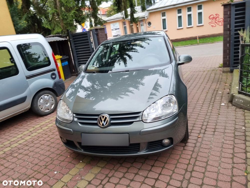 Volkswagen Golf - 18