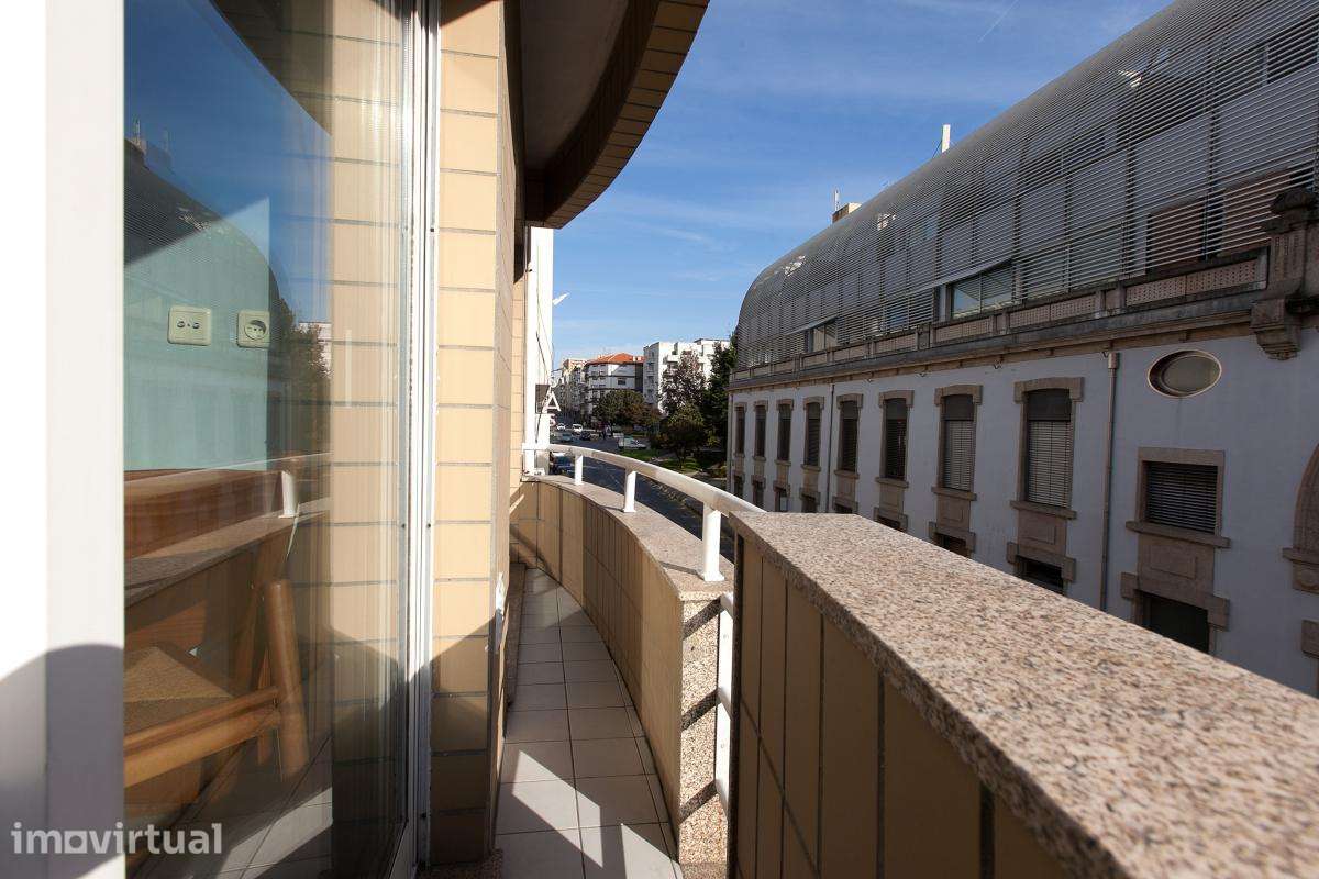 Apartamento com 1 quartos - localizado em Bonfim Porto - Grande imagem: 3/19
