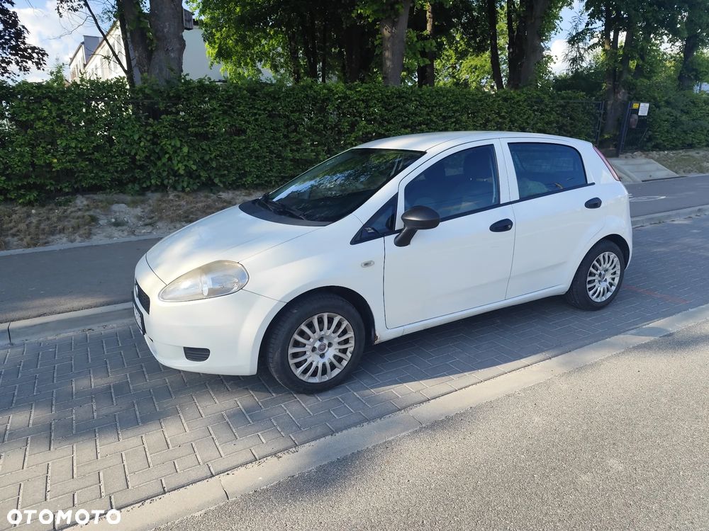 Fiat Grande Punto - 1